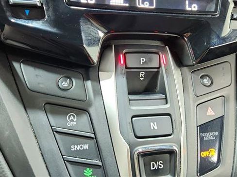 Used 2024 Honda Odyssey EX-L image 18