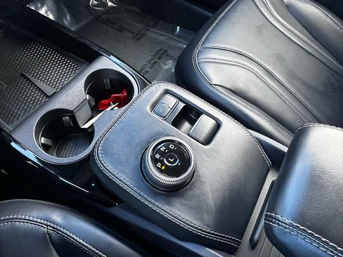 Used 2024 Ford Mustang Mach-E Premium AWD/4WD image 21