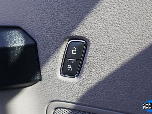 Used 2021 Ford F450 XL w/ Power Equipment Group image 15