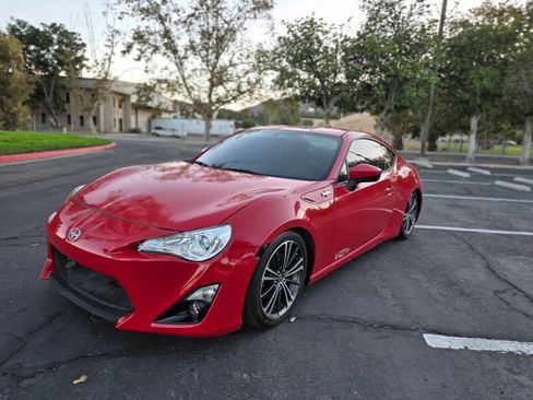 Used 2016 Scion FR-S RWD image 42