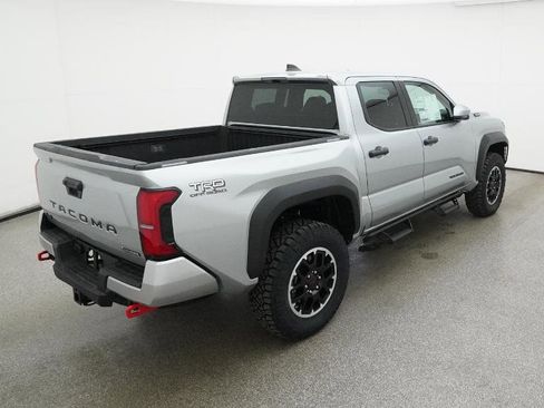 New 2025 Toyota Tacoma TRD Off-Road image 19