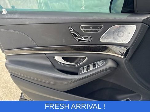 Used 2020 Mercedes-Benz S 560 Sedan image 9