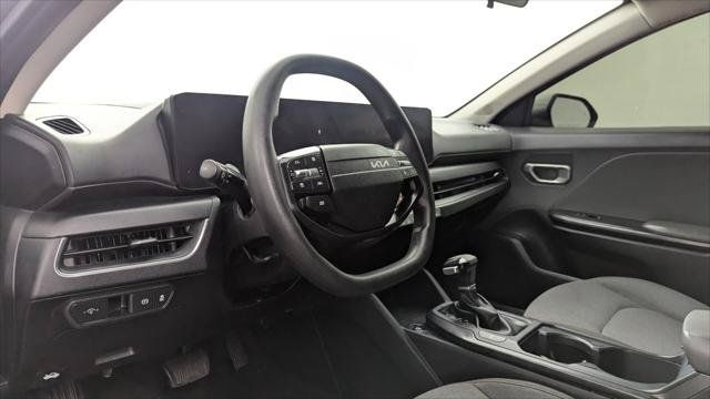 Used 2025 Kia K4 FWD image 22