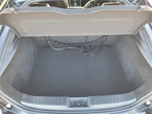 Used 2023 MAZDA MAZDA3 s image 8