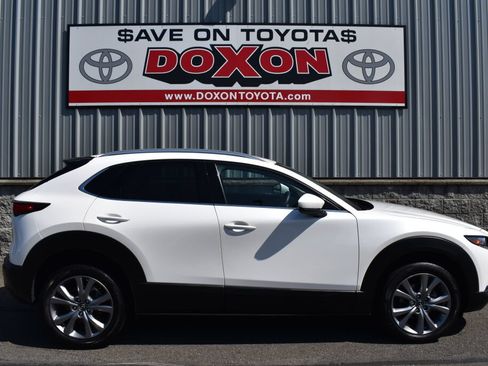 Used 2023 MAZDA CX-30 AWD 2.5 S w/ Premium Package image 8