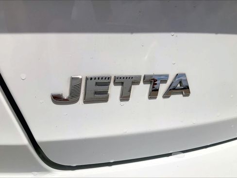 Used 2021 Volkswagen Jetta R-Line FWD image 10