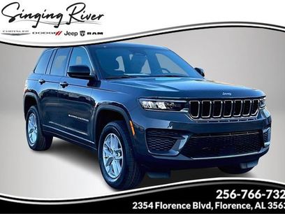 New 2025 Jeep Grand Cherokee Laredo X w/ Luxury Tech Group I
