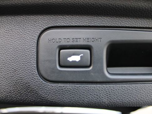 Certified 2024 Honda Odyssey Touring image 36