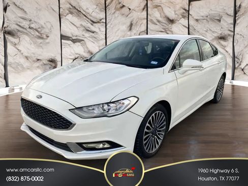 Used 2018 Ford Fusion Titanium image 1