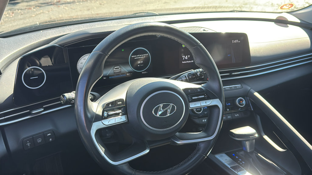 Used 2021 Hyundai Elantra Limited w/ Cargo Package FWD image 12
