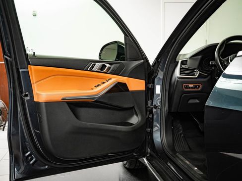 Used 2019 BMW X5 xDrive40i w/ Convenience Package AWD/4WD image 24