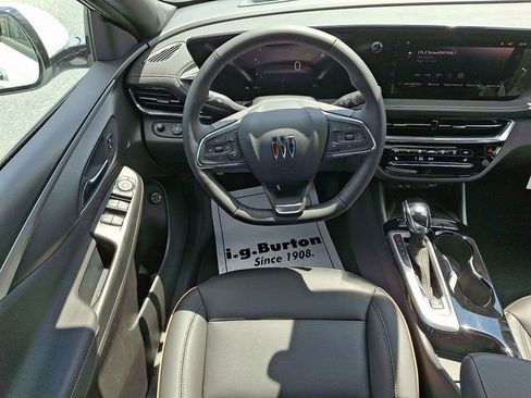 New 2026 Buick Envista Avenir image 7