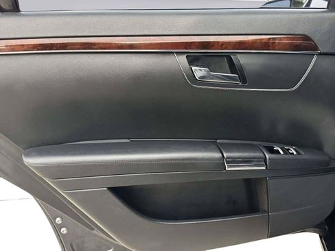 Used 2013 Mercedes-Benz S 550 image 36