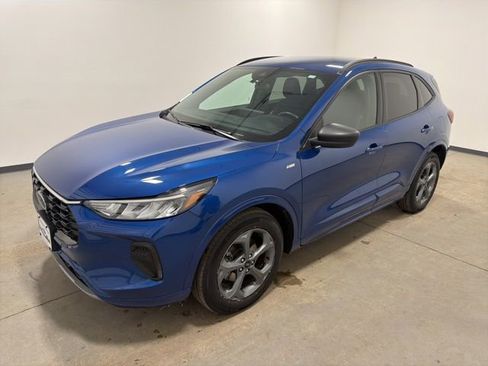 Used 2023 Ford Escape ST-Line w/ Tech Pack #1 image 7