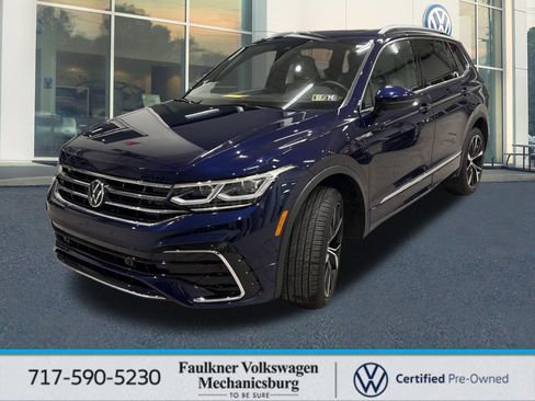 Used 2023 Volkswagen Tiguan SEL R-Line image 1