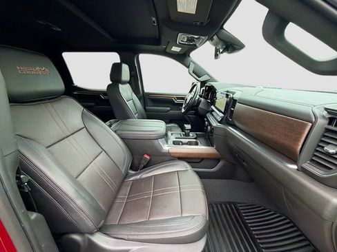 Used 2023 Chevrolet Silverado 1500 High Country w/ High Country Premium Package image 14