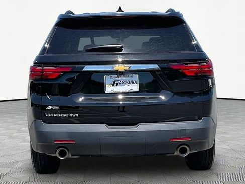 Used 2023 Chevrolet Traverse LT AWD/4WD image 6
