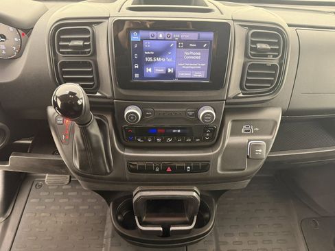 Used 2026 RAM ProMaster 2500 w/ Convenience Group FWD image 19