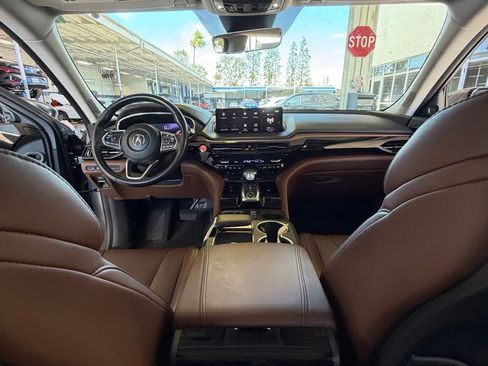 Used 2023 Acura MDX w/ Technology Package AWD/4WD image 17
