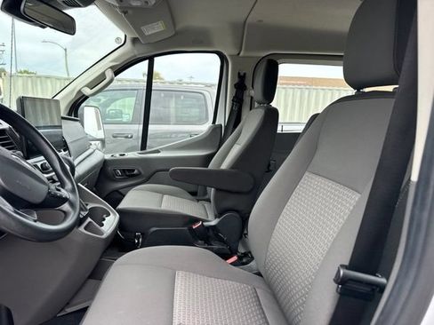 Used 2024 Ford Transit 350 XLT RWD image 9