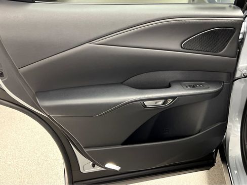 New 2026 Lexus RX 450h AWD image 18