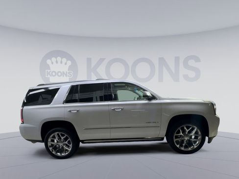 Used 2019 GMC Yukon Denali w/ Denali Ultimate Package AWD/4WD image 12