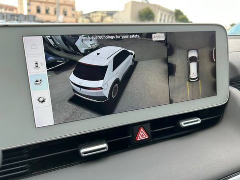 Used 2024 Hyundai Ioniq 5 Limited image 40