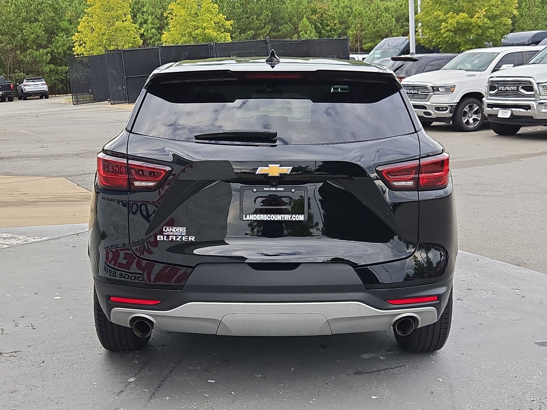 Used 2025 Chevrolet Blazer LT FWD image 6