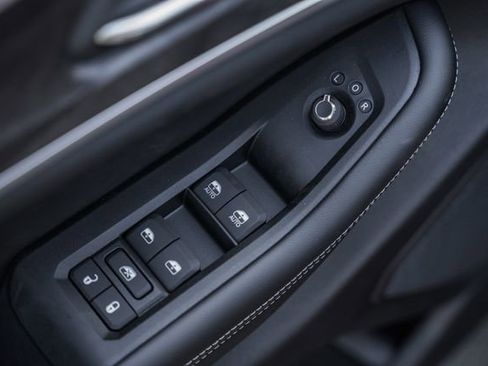 New 2026 Jeep Grand Cherokee L 4WD image 46