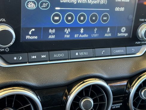 Used 2022 Nissan Sentra SR w/ Trunk Package image 31