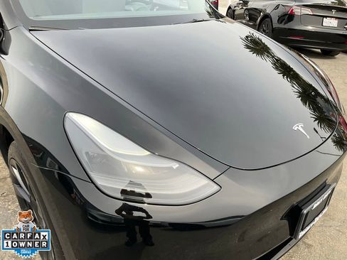 Used 2024 Tesla Model Y Long Range image 76