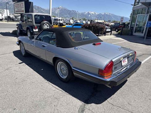 Used 1989 Jaguar XJS V12 Convertible RWD image 8