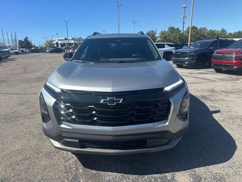 New 2026 Chevrolet Equinox LT w/ Convenience Package II image 8