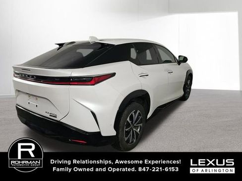 Used 2025 Lexus RZ 450e w/ Technology Package AWD/4WD image 3