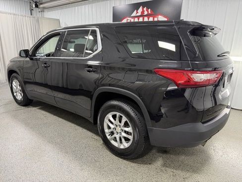 Used 2019 Chevrolet Traverse LS w/ LPO, Blackout Package image 6
