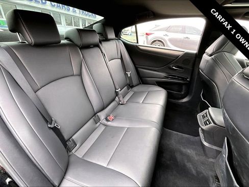 Used 2023 Lexus ES 350 F Sport w/ Accessory Package (Z2) image 24