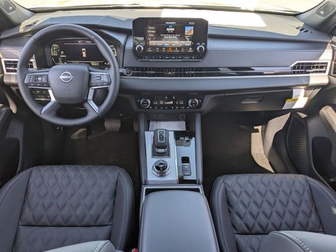 New 2026 Nissan Rogue Platinum AWD/4WD image 22
