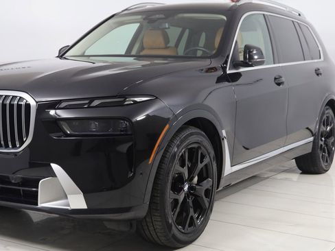 Used 2023 BMW X7 xDrive40i w/ Premium Package image 60