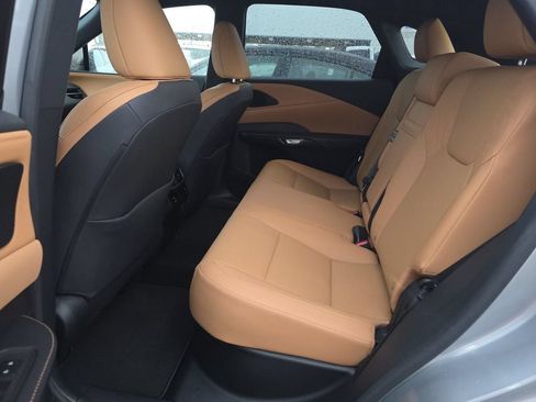 Used 2023 Lexus RX 350 Premium w/ Cold Area Package FWD image 9
