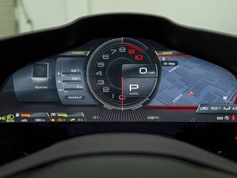 Used 2022 Ferrari SF90 Spider image 49