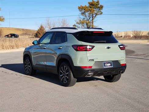 Used 2025 Chevrolet TrailBlazer ACTIV image 5