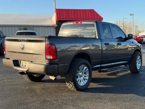 Used 2018 RAM 1500 Express AWD/4WD image 5