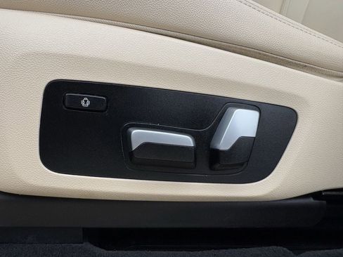 Used 2019 BMW X3 sDrive30i RWD image 27