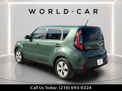 Used 2014 Kia Soul w/ Keyless Entry, Cruise Contr image 5