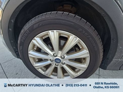 Used 2019 Ford Escape SEL AWD/4WD image 19