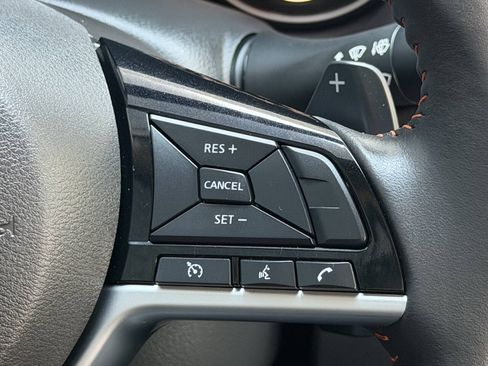 Used 2025 Nissan Altima 2.5 SR AWD/4WD image 25