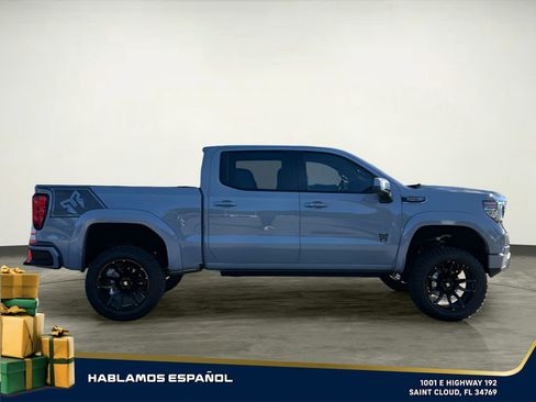 Used 2025 GMC Sierra 1500 AT4 w/ AT4 Premium Package image 8