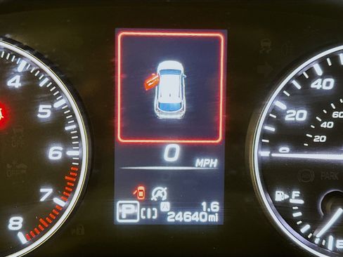 Used 2024 Subaru Crosstrek 2.0i Premium AWD/4WD image 19