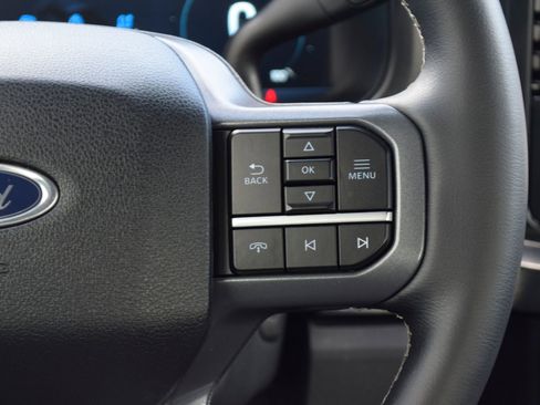 Used 2025 Ford F350 Lariat w/ FX4 Off-Road Package image 10