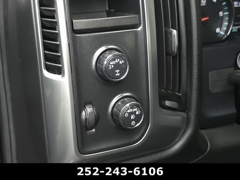Used 2018 Chevrolet Silverado 1500 LT w/ All Star Edition AWD/4WD image 23